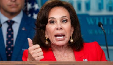 Pirro says evidence shows White House correspondents’ dinner gunman shot officer