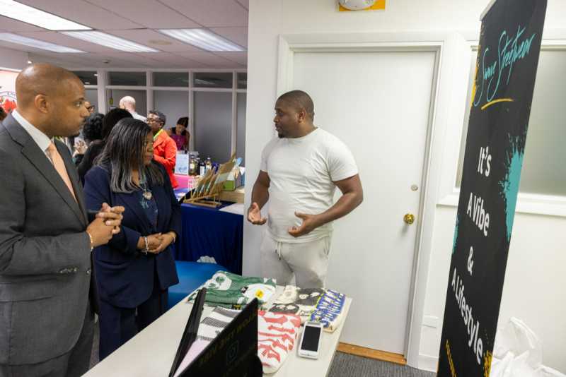 BEDC Celebrates Vendor Academy Completion Bermuda May 2026 (1)