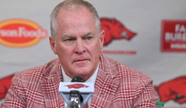 Gut-Shot Godfather of Hogs Tennis Lobs Pointed Questions Yurachek’s Way in First Meeting