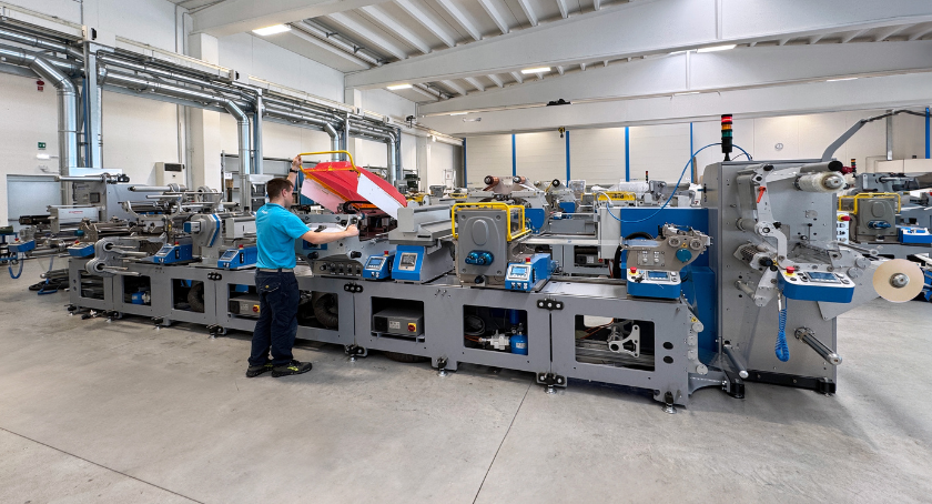 Cartes strengthens presence in Mexico