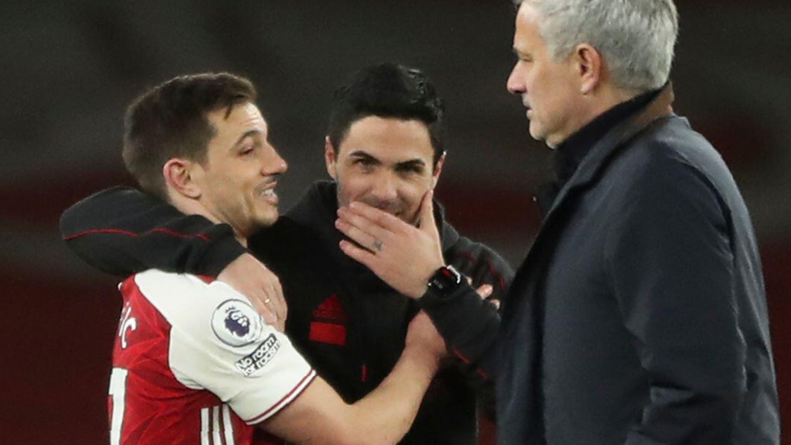 Arsenal should reserve winner's medals for Mourinho, pundit who exposed Keane