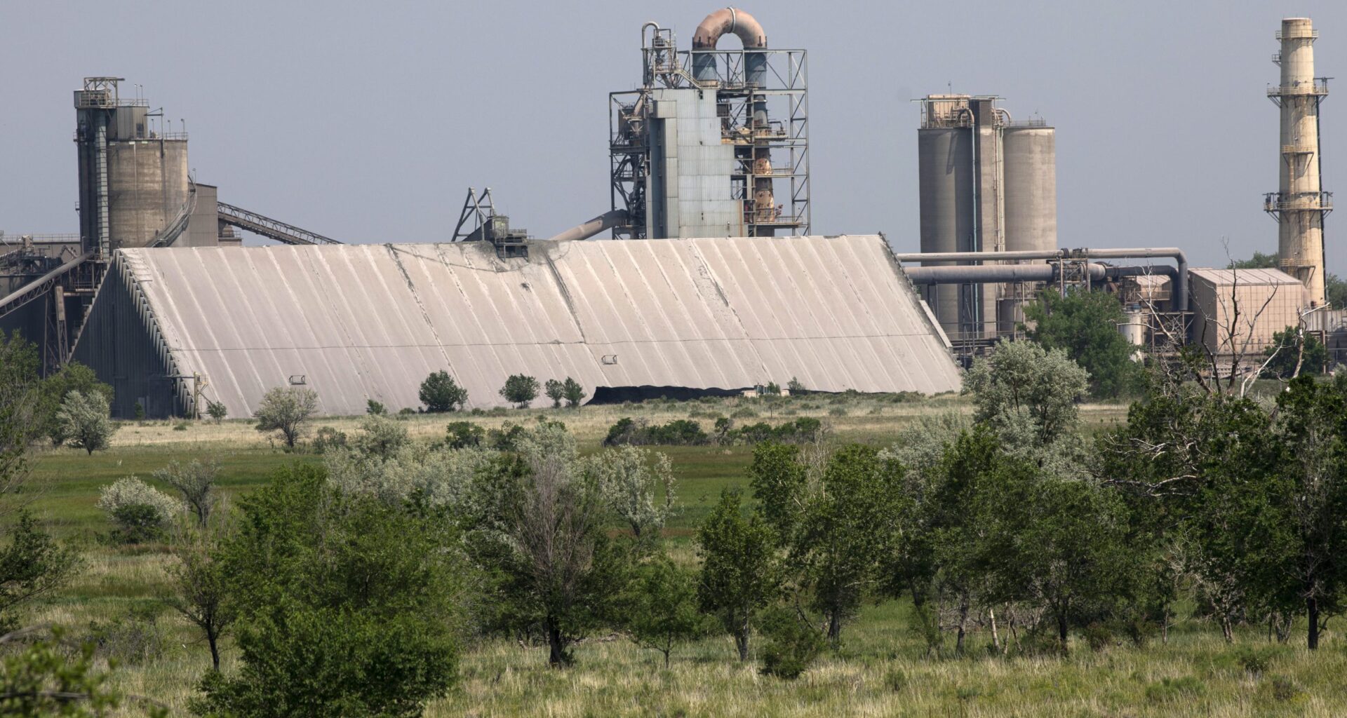 Boulder County reverses termination, allows CEMEX to operate