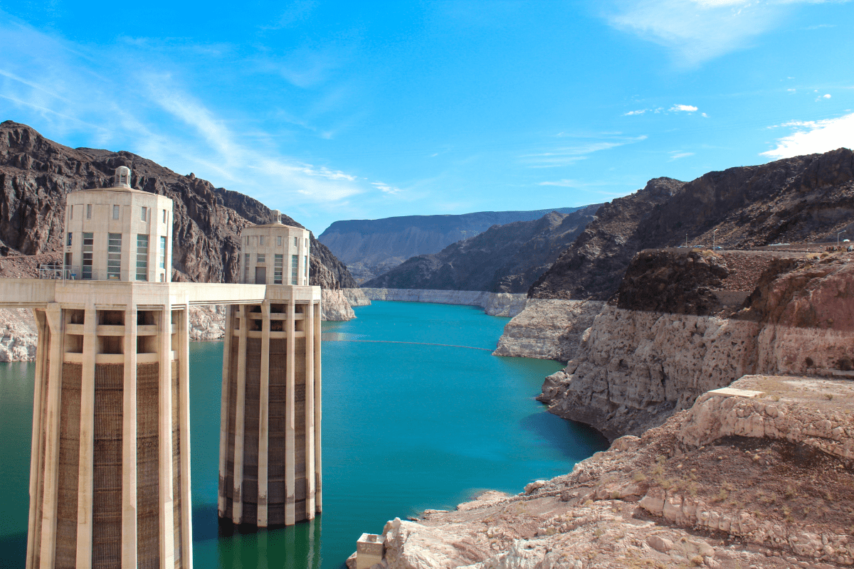 Map Shows Most Endangered Lakes in US 