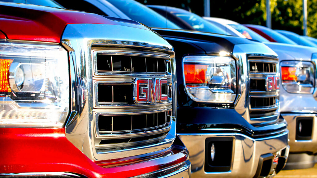 America’s Car Debt Just Hit $1.68 Trillion As The $20K New Car Goes Extinct