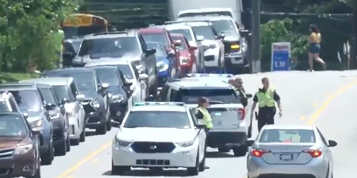 All-clear given at Norcross High School after swatting call prompts lockdown