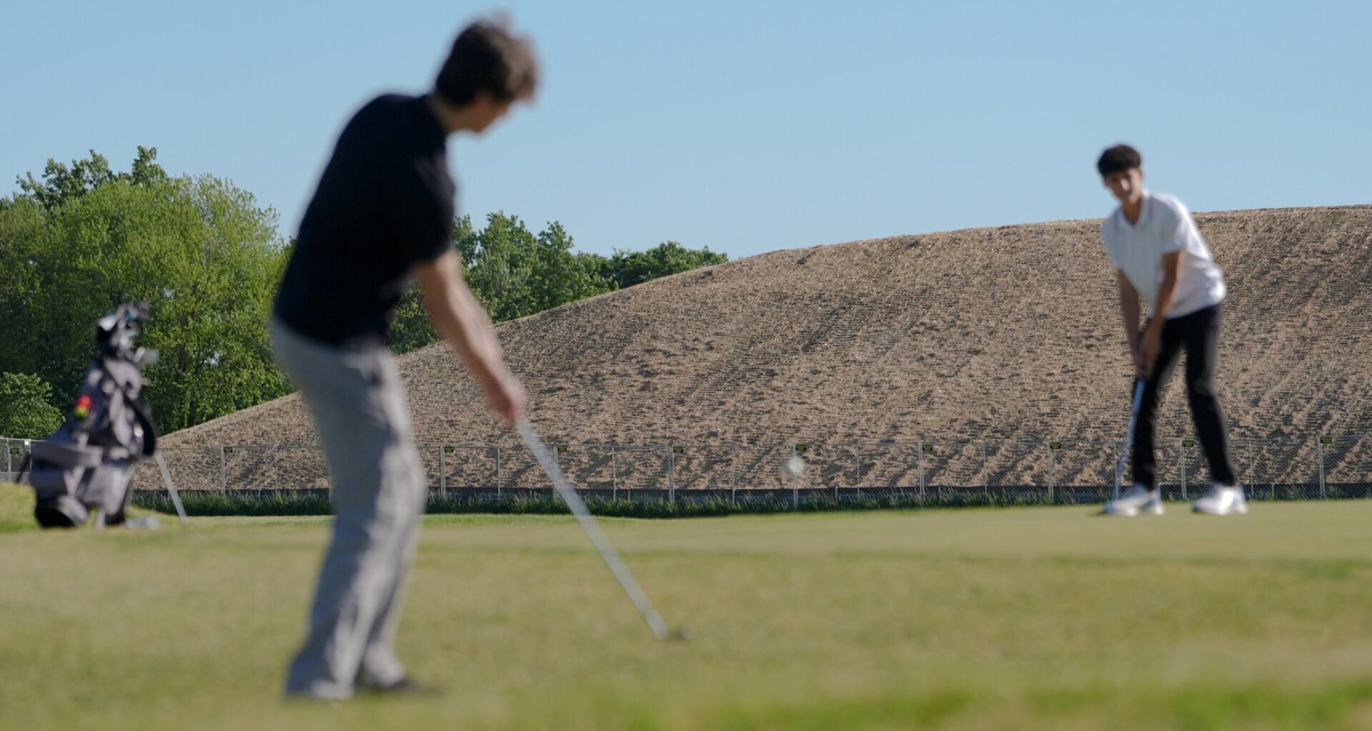 White House East Wing debris dumped at nearby golf course has toxic metals, a report says