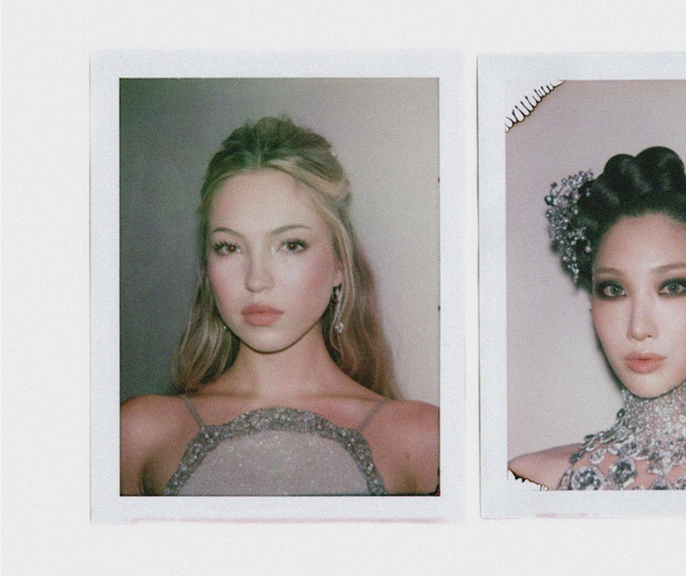 How Emma Beiles Howie Became the Go-To Photographer to Get the Pre-Party Outfit Shot