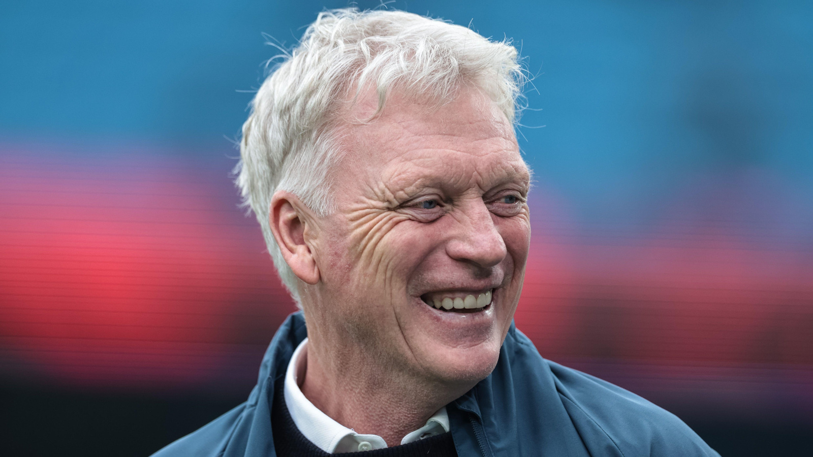 A photograph of Everton manager David Moyes smiling