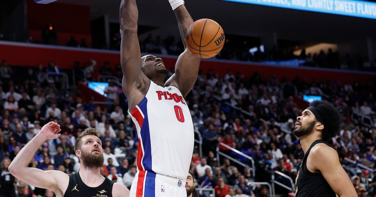 Jalen Duren delivers for the Pistons, making plays at both ends of court in key moments against Cavs