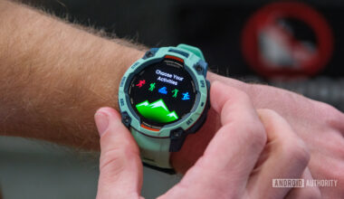 Garmin Instinct 3 AMOLED choose activities