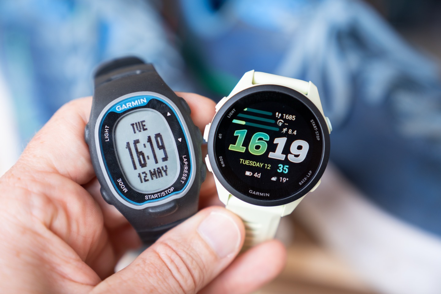 GarminFR70-Old70.jpg GarminFR70 Old70.