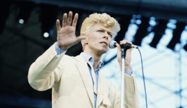 3 Rock Songs From 1983 That Every 80s Kid Can Still Sing From Memory Today