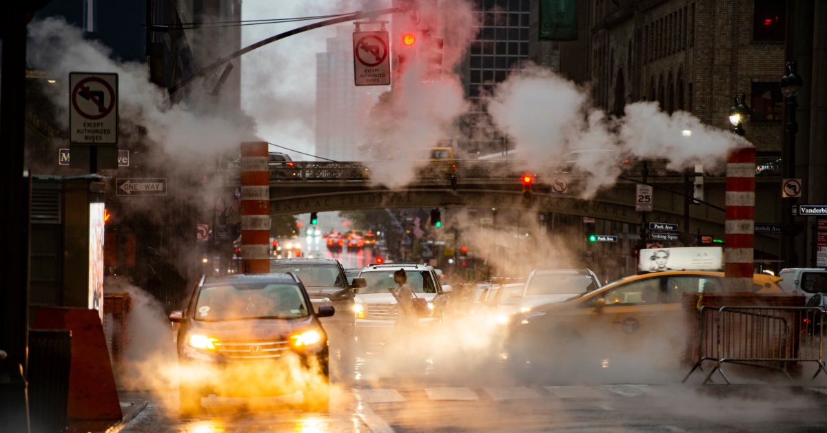 Thousands in New York, Maryland, California To Stay Inside Over Air Quality