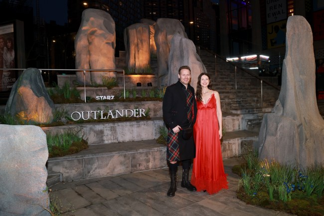 'Outlander' Stars Caitríona Balfe and Sam Heughan React to the Finale