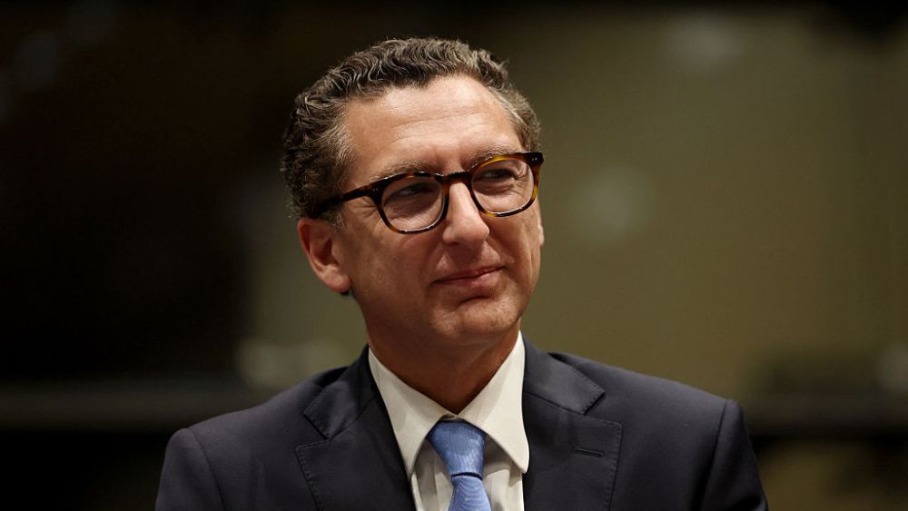 Maxime Saada Denies There Is a Blacklist for Those Who Signed Petition