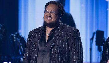 Jordan McCullough Delivers Stunning ‘American Idol’ Finale Performance With Season 9 Contestant Tori Kelly