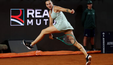 Sabalenka converts the 'tweener, but Krejcikova finishes in style