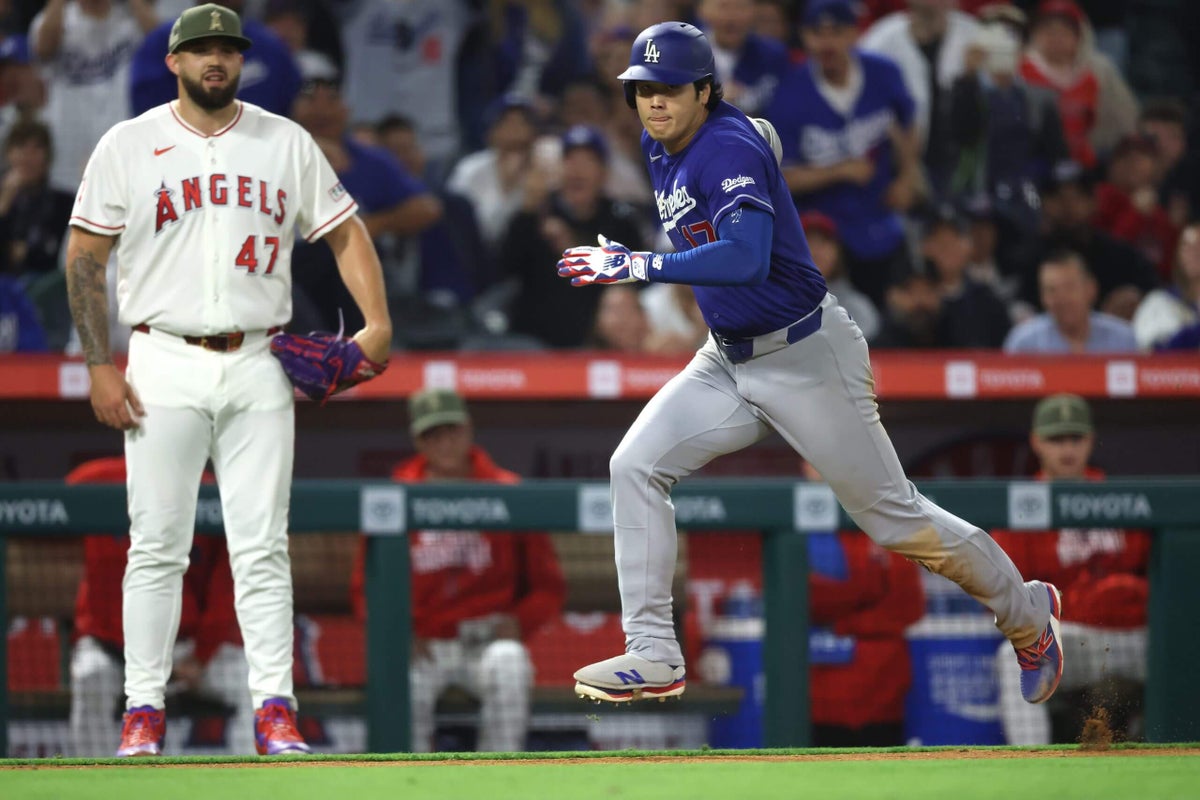 Shohei Ohtani hits ball off netting, scores Little League home run in Dodgers’ rout