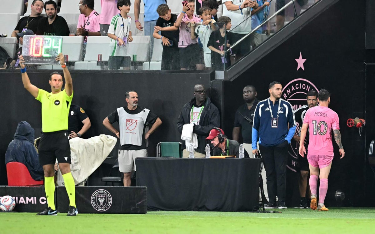 Lionel Messi exits last MLS game before World Cup with apparent injury