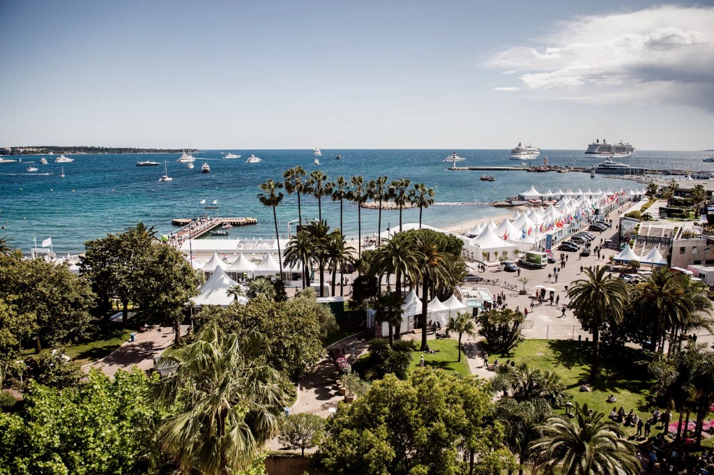 Cannes: Pedro Almodóvar's 'Bitter Christmas' Screening Evacuated