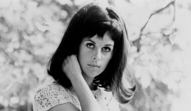 Claudine Longet Dead: Singer Who Fatally Shot Skier Spider Sabich Was 84