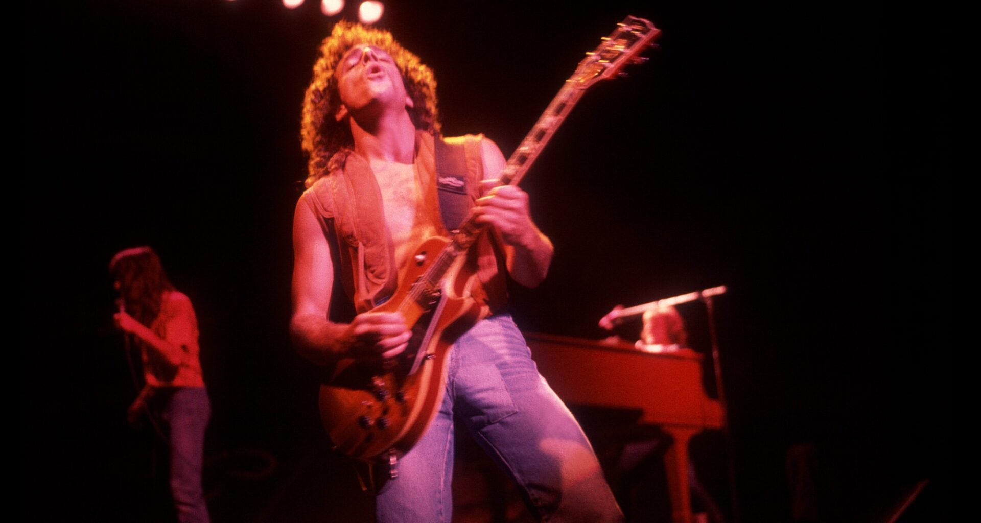 4 Songs From the 1980s That Dominated Arena Rock for Decades