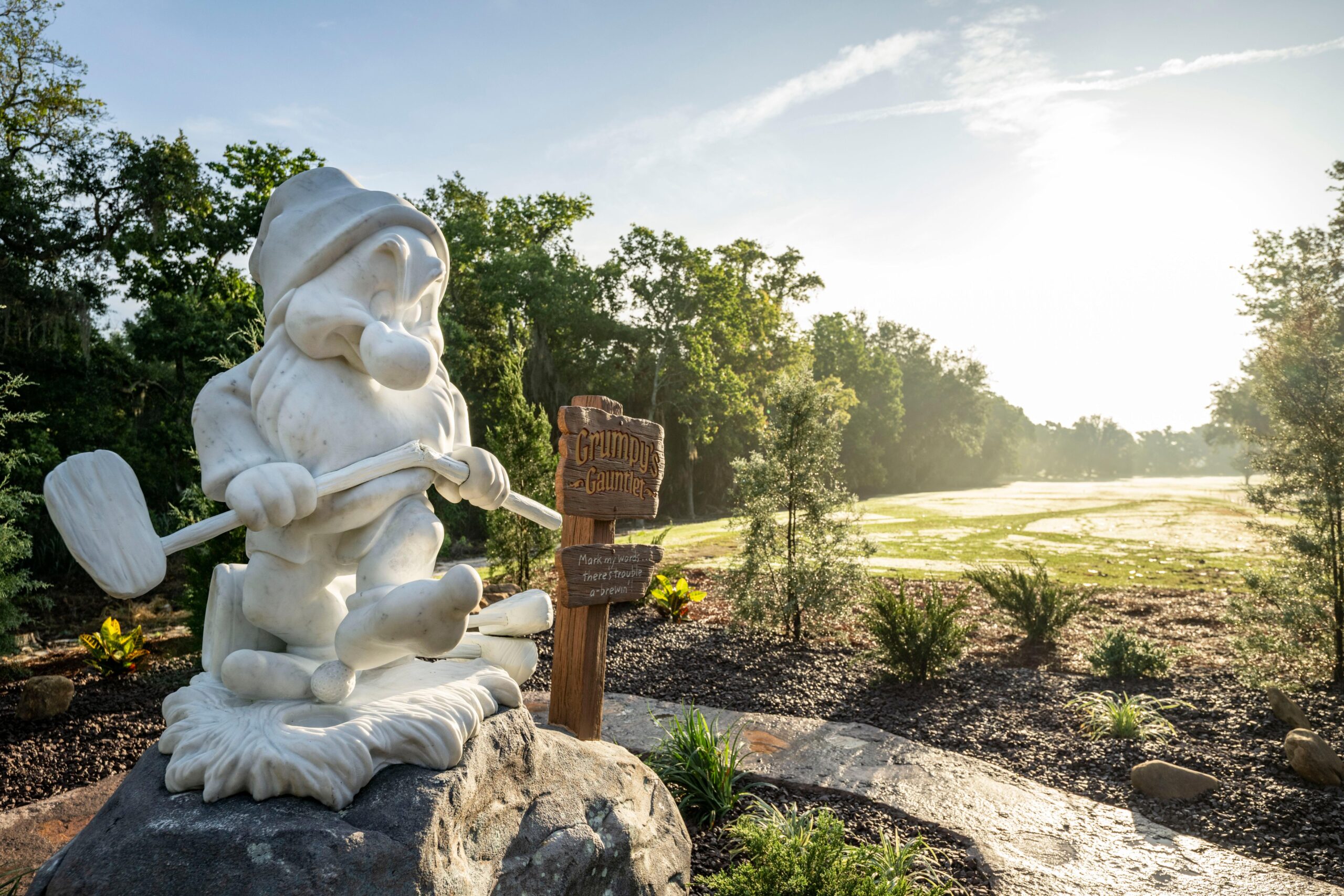 Disney Golf Reveals Grumpy Statue at Magnolia Golf Course’s “Grumpy’s Gauntlet”
