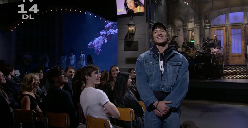 Connor Storrie Pops Into 'SNL' To Introduce Olivia Rodrigo Performance