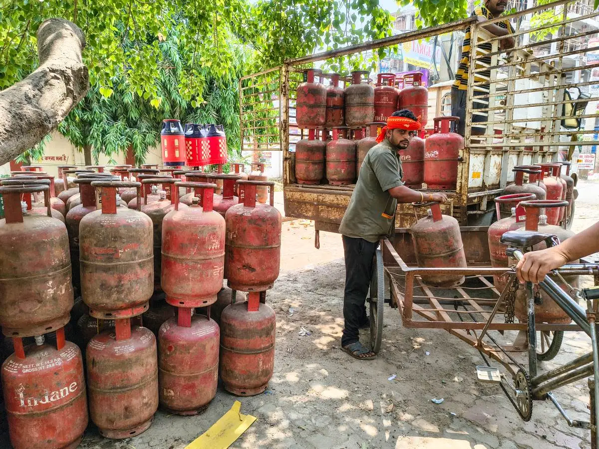 India LPG Shortage Impacts California Gas Prices