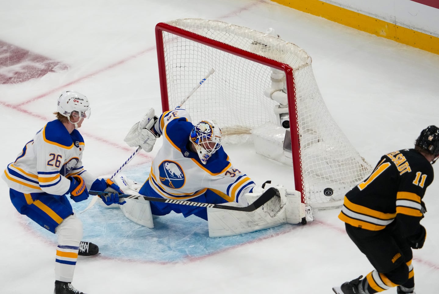 Alex Lyon kept the Bruins from building any momentum early on Friday night, allowing just a lone goal and ensuring the hosts would never lead in Game 6.