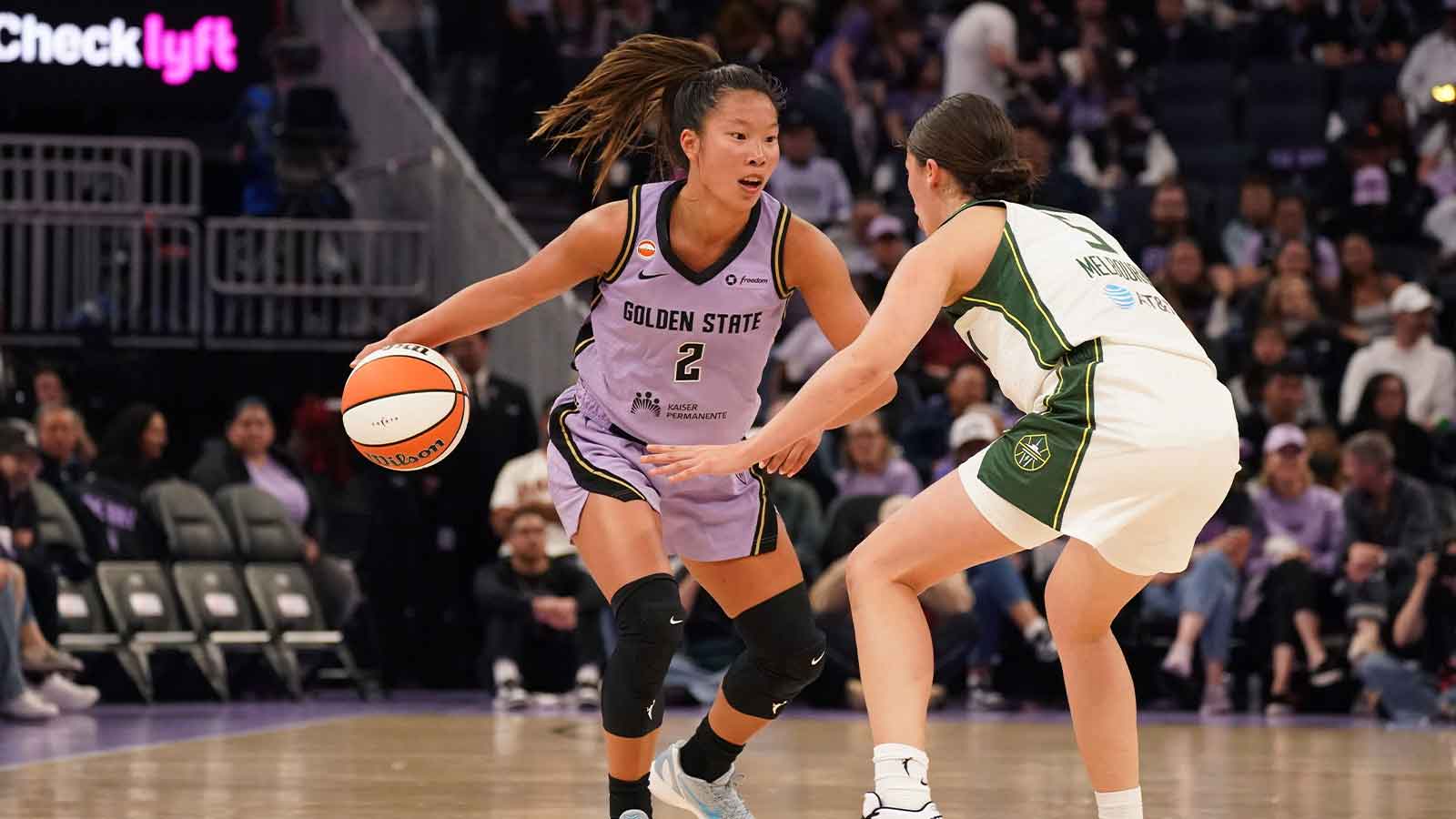 Golden State Valkyries guard Kaitlyn Chen (2) dribbles against Seattle Storm guard Jade Melbourne (5) in the third quarter at Chase Center.