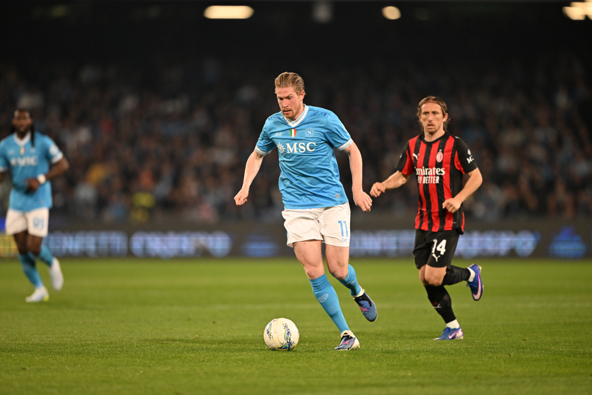 NAPLES, ITALY - APRIL 06: Kevin De Bruyne of SSC Napoli in action during the Serie A match between SSC Napoli and AC Milan at Stadio Diego Armando Maradona on April 06, 2026 in Naples, Italy. (Photo by Francesco Pecoraro/Getty Images)