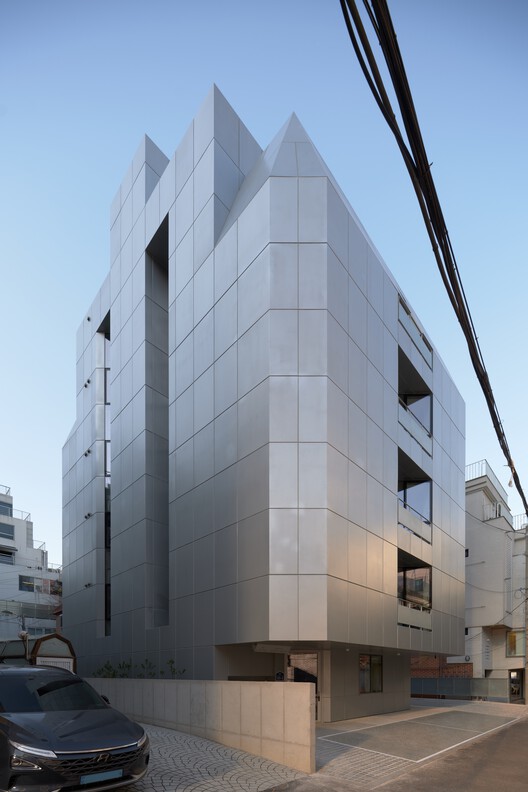 3D Building / FHHH friends - Exterior Photography, Concrete