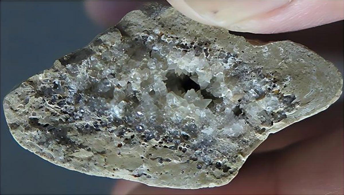 Lingjing Bone Crystals for Dating