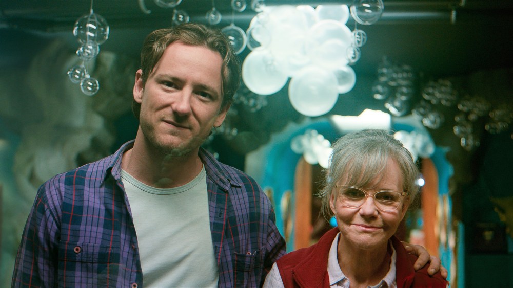 'Remarkably Bright Creatures' Review: A Cluttered Melodrama