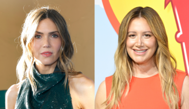 Mandy Moore and Ashley Tisdale