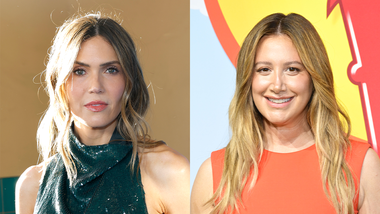 Mandy Moore and Ashley Tisdale