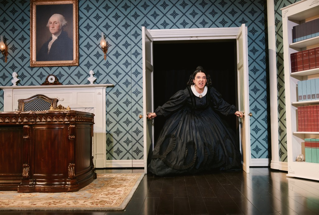 Maya Rudolph Boosts Broadway's 'Oh, Mary!' To Box Office High