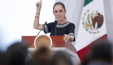 Mexico freezes accounts of officials accused by United States