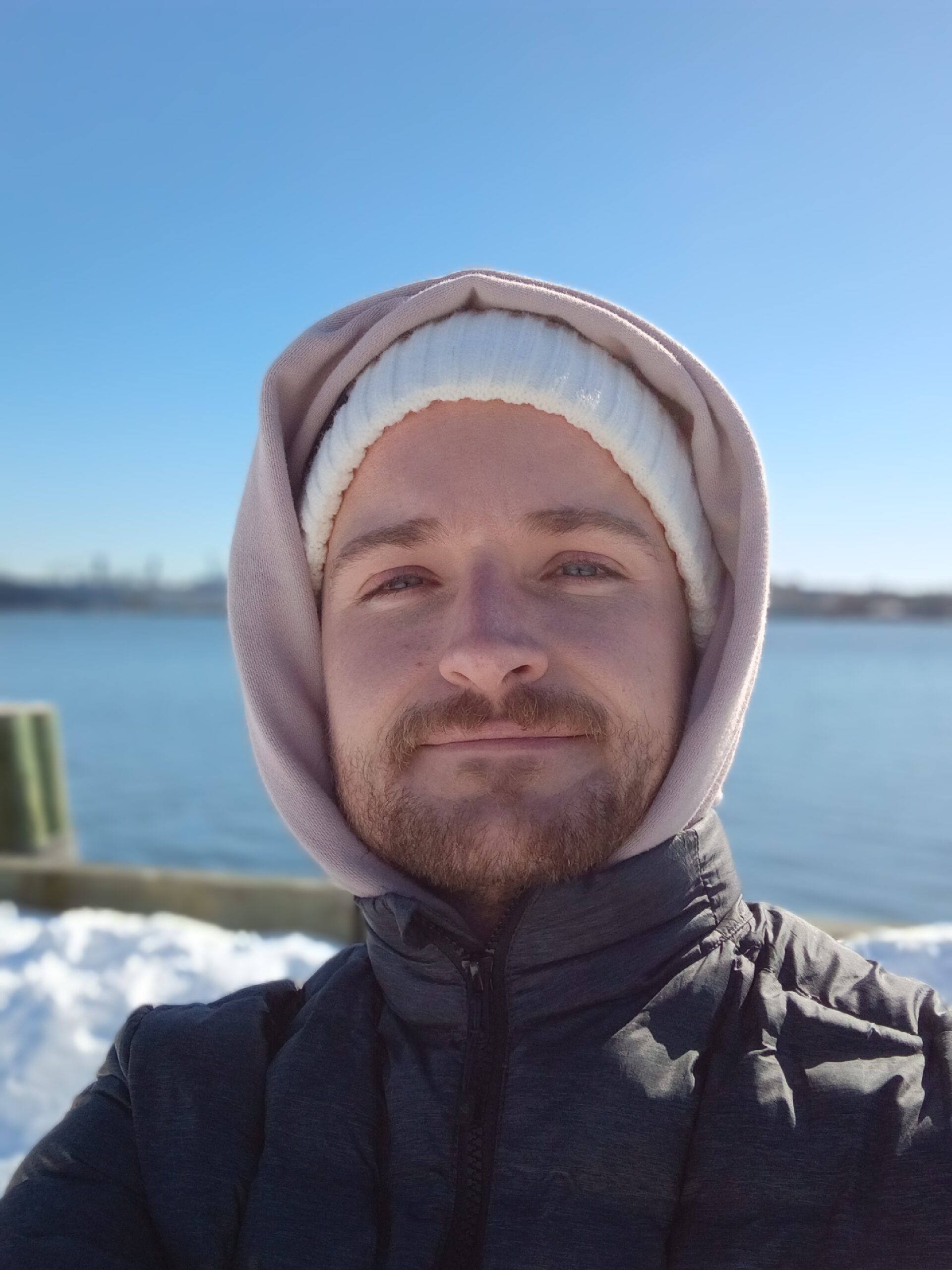 Moto G Play 2026 portrait selfie