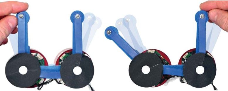 Motorized Active Chain Buckles and Snaps Repeatedly Under External Pressure