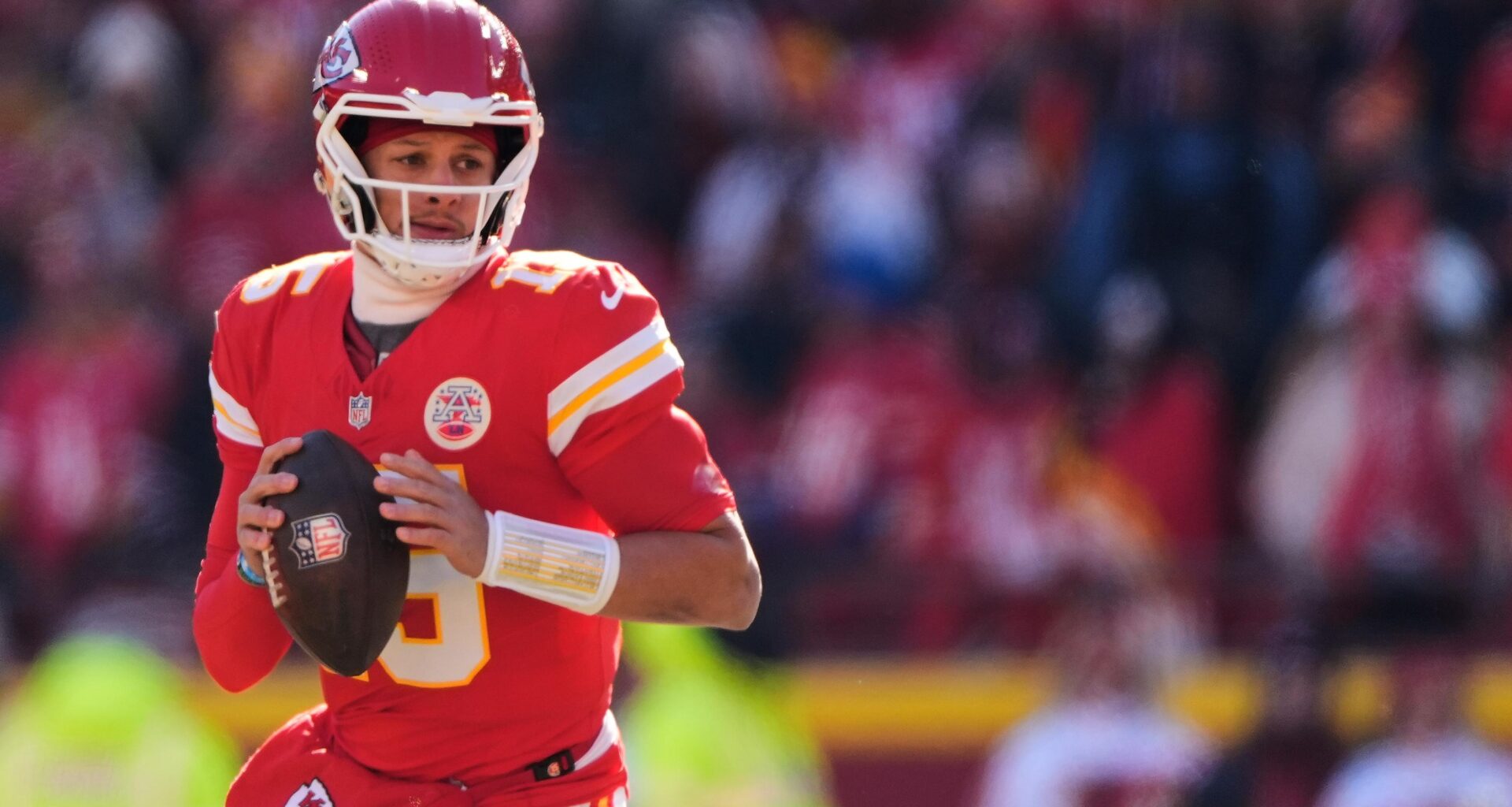 Patrick Mahomes Participates in Chiefs OTAs in Video, Latest Updates and Timeline amid Injury Return
