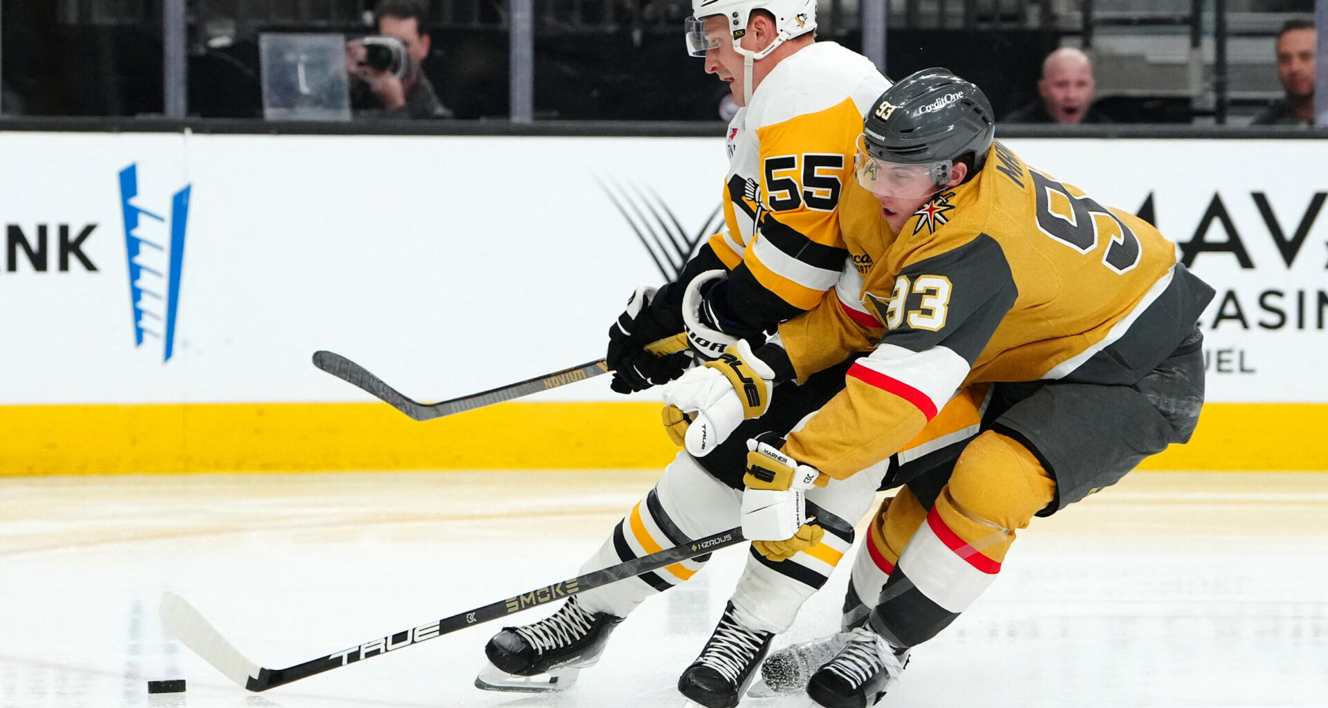 Dan's Daily: 'Dark Times'; Big-Name Trade Board; Penguins Lineup