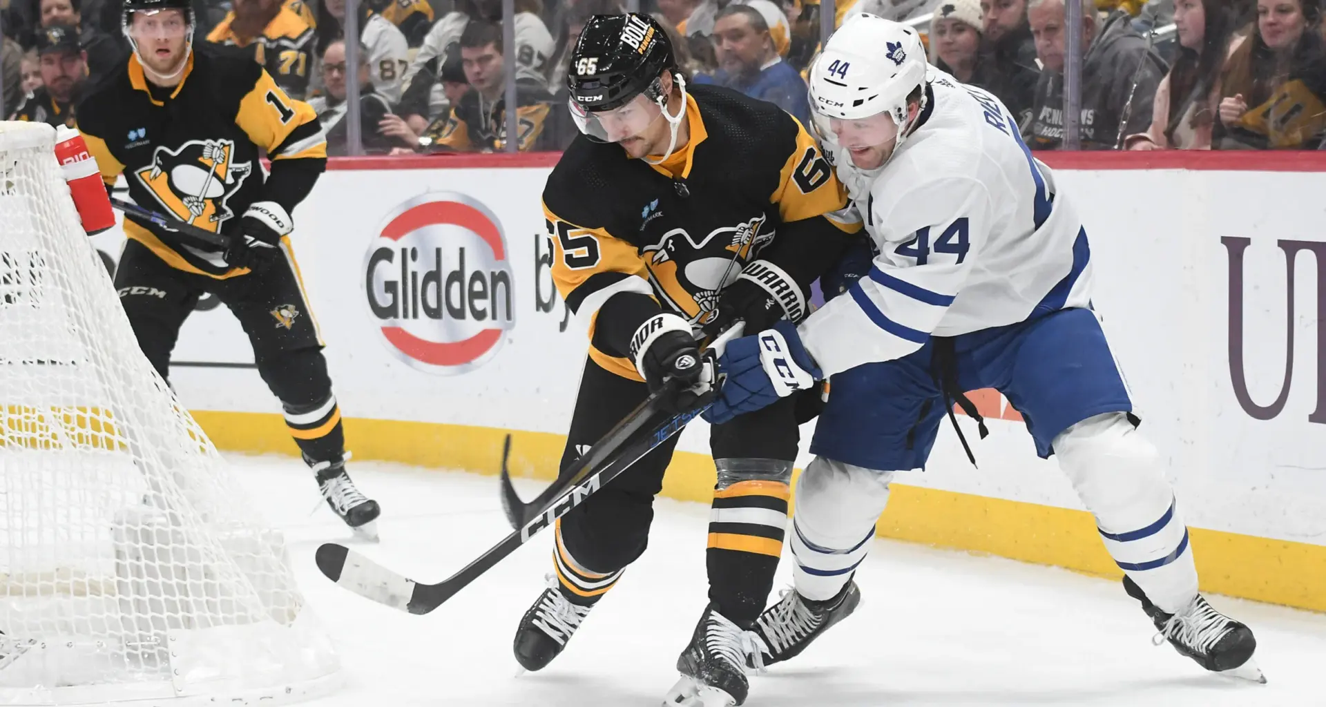 Dan's Daily: How to Build a Winner; RFA Trade Targets; Penguins Questions