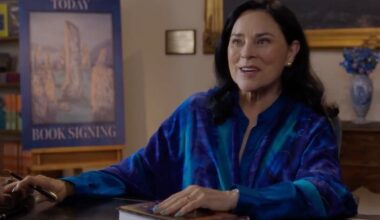 'Outlander' Finale Post-Credits Scene: Every Easter Egg, Cameo (Video)