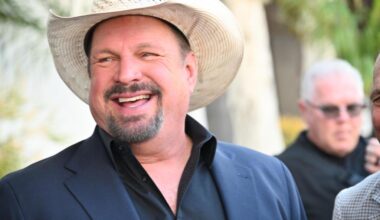 Garth Brooks, Disney Music Head & More to Receive 2026 RIAA Honors