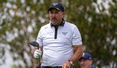 Phil Mickelson withdraws from PGA Championship over family health matter