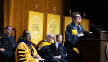 Billie Jean King graduated college at age 82 in a ‘super ager’ move