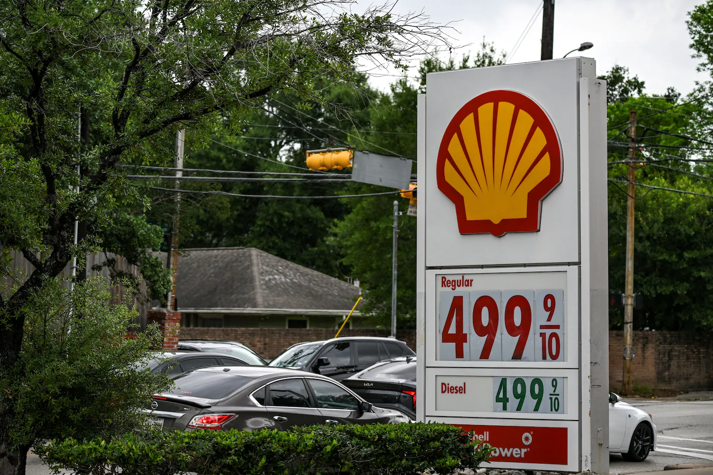 Trump is running out of options to contain gas price backlash