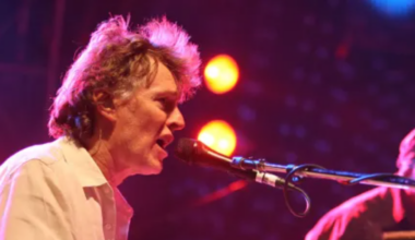 4 Songs From the 80s That You Probably Forgot About (But Still Know Every Word To)